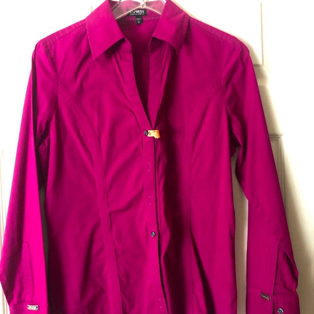 Size M magenta dress blouse Express